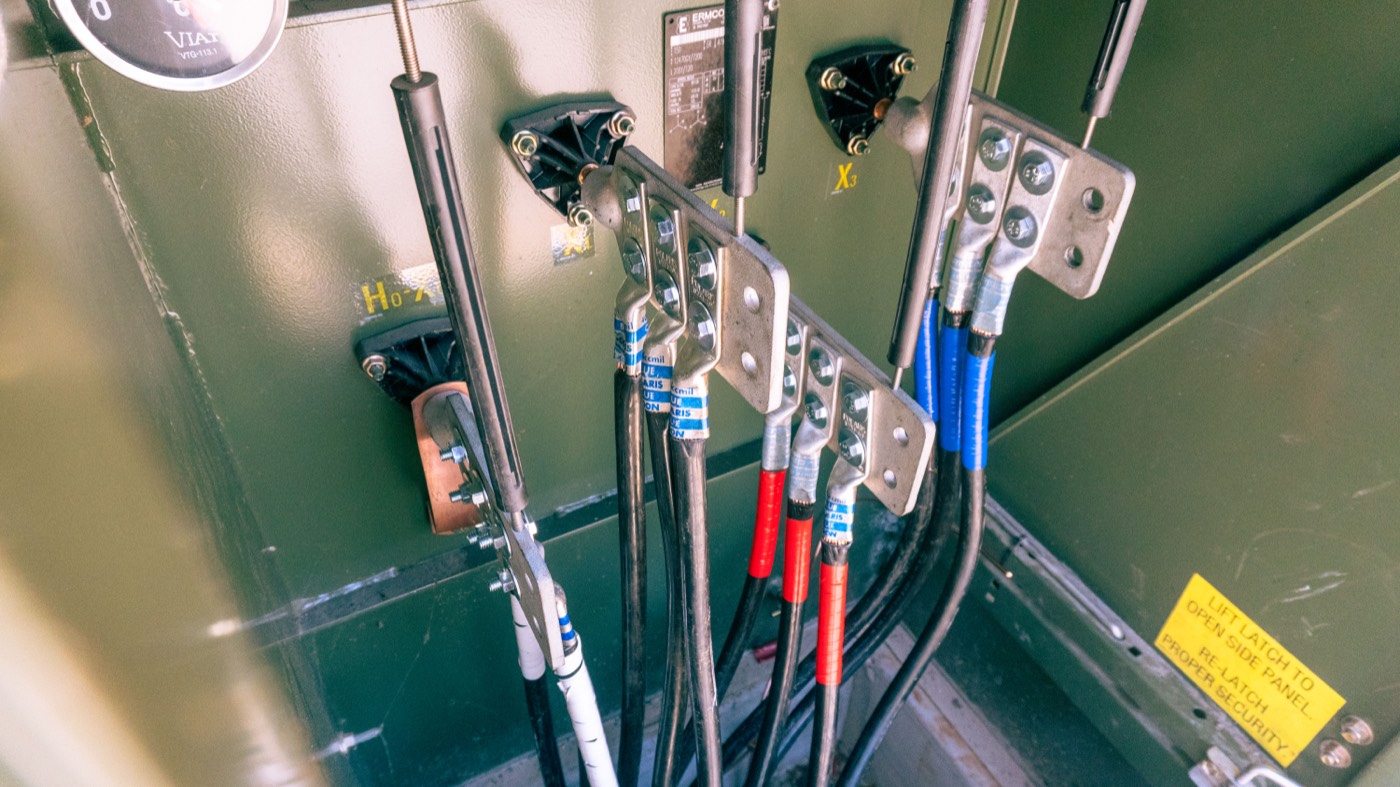 Commercial switchgear cabinet wiring